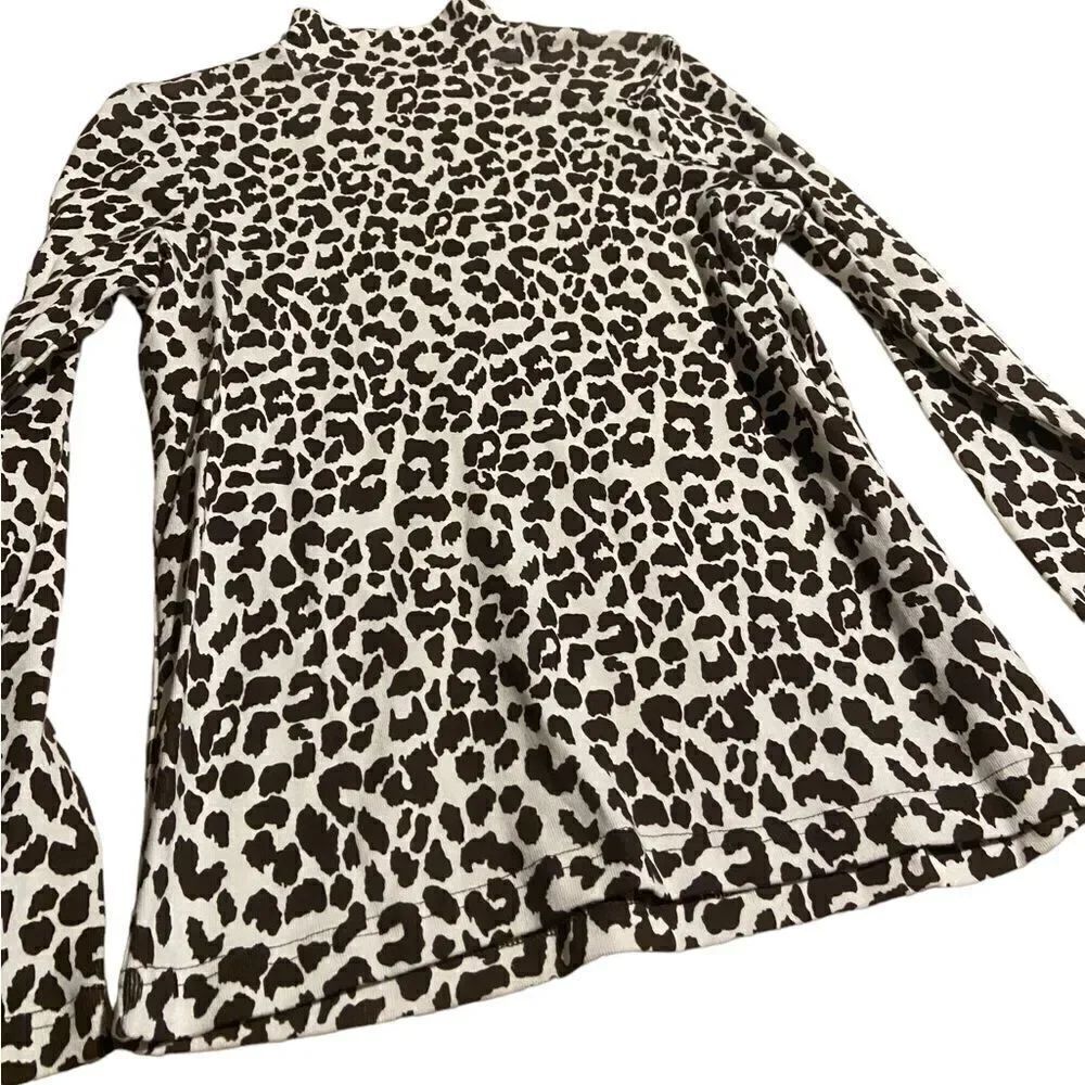 Kim Rogers size small relaxed fit turtle neck new with tags see pics awesome